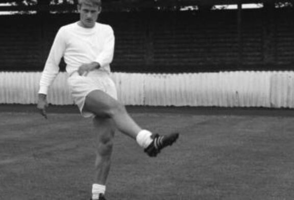 Former England and Liverpool striker Roger Hunt dies aged 83